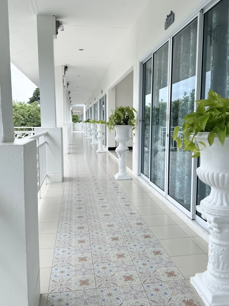 ห้องพัก Ivory House ศรีราชา ที่พักศรีราชาใกล้ทะเล