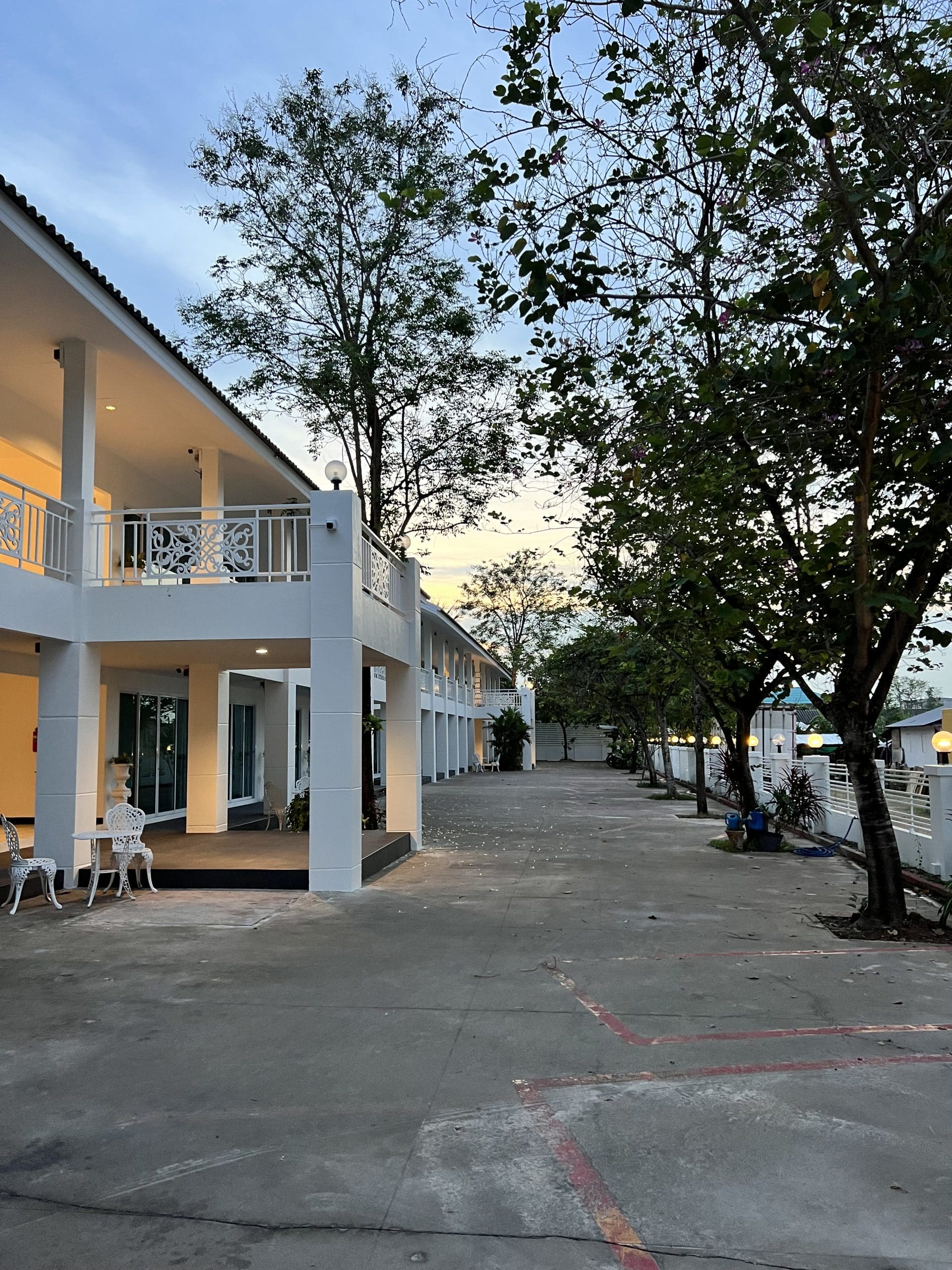 โรงแรมศรีราชาที่ไหนดี Ivory House Sriracha
